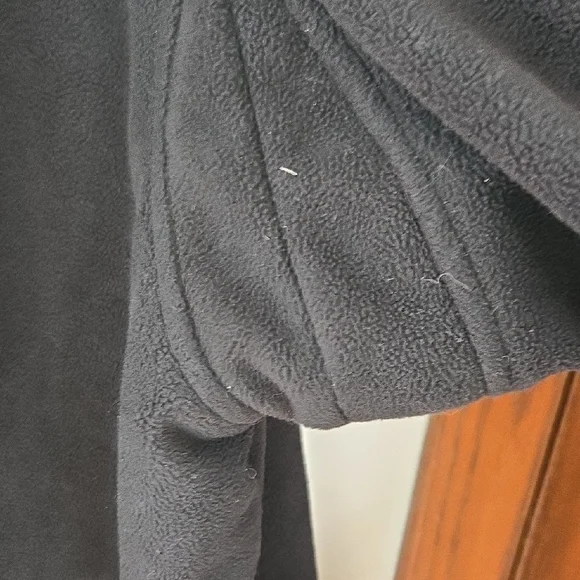 Duluth Trading Co Men's Black Performance Jacket - Picture 3 of 9